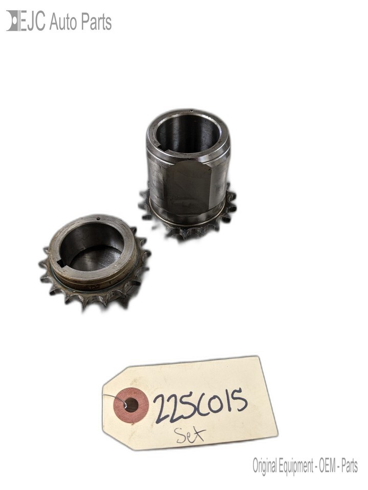 Crankshaft Timing Gear Set For 10-19 Toyota Tundra  4.6 1352138030 1UR-FE - $29.65