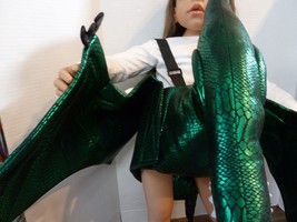 Childs Pterodactyl Dinoasaur halloween costume Size Medium Metallic Green - £22.07 GBP