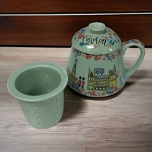 WORLD MARKET Green LONDON ENGLAND Covered TEA CUP With infuser - $19.79