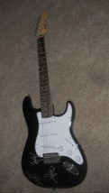 PARAMORE autographed SIGNED new GUITAR - £602.02 GBP