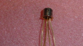 NEW MOT MFE3002 4PIN IC Transistors 15V N-CHANNEL Si SMALL SIGNAL MOSFET... - $35.00
