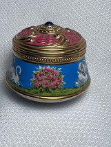 Franklin Mint Swan Lake Musical Felt Lined Ceramic Jewelry Trinket Dresser Box - £23.73 GBP