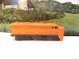 LIONEL TRAINS POST-WAR 202 UNION PACIFIC ALCO DIESEL- 027- RUNS GOOD- M20 - $61.70