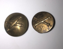 VTG WWII Military Crossed Cannon Pins Set Of 2 - $17.12