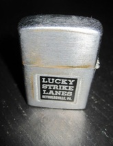 HESTIA LUCKY STRIKE Lanes Bowling Alley Chain Souvenir Flip Top Petrol L... - £15.73 GBP