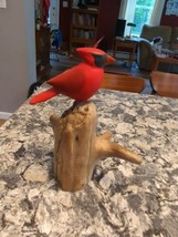 beautiful artist signed 11&quot; hard carved red Cardinal on Driftwood statue - £39.47 GBP