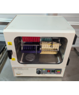 Affymetrix Genechip Hybridization Oven 640 800138 /  Stovall 0VNAA115S /... - $8,169.86 MXN
