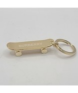 Brand New Burberry Skateboard Keychain Burberry Keychain - $737.14 MXN