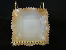 Federal Glass Traditions Diamond Point Bon Bon, Lustre Milk Glass 4&quot; Square Dish - £3.77 GBP