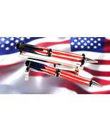 Pen and Pencil Set - Hand Placed Blue Feathers American Flag with an Elegant Bla - €158,58 EUR