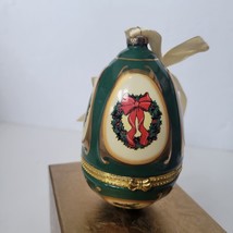 Ceramic Christmas Egg Ornament First Noel Trinket Box Green Goldtone No ... - $13.33