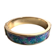 Lilly Pulitizer Bangle Bracelet Photodome Madevilla Baby Magnetic Close Hinged - £21.22 GBP