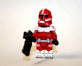 NWTOYS Corusant Commander Fox Clone Wars Star Wars Custom Minifigure From US - $6.00