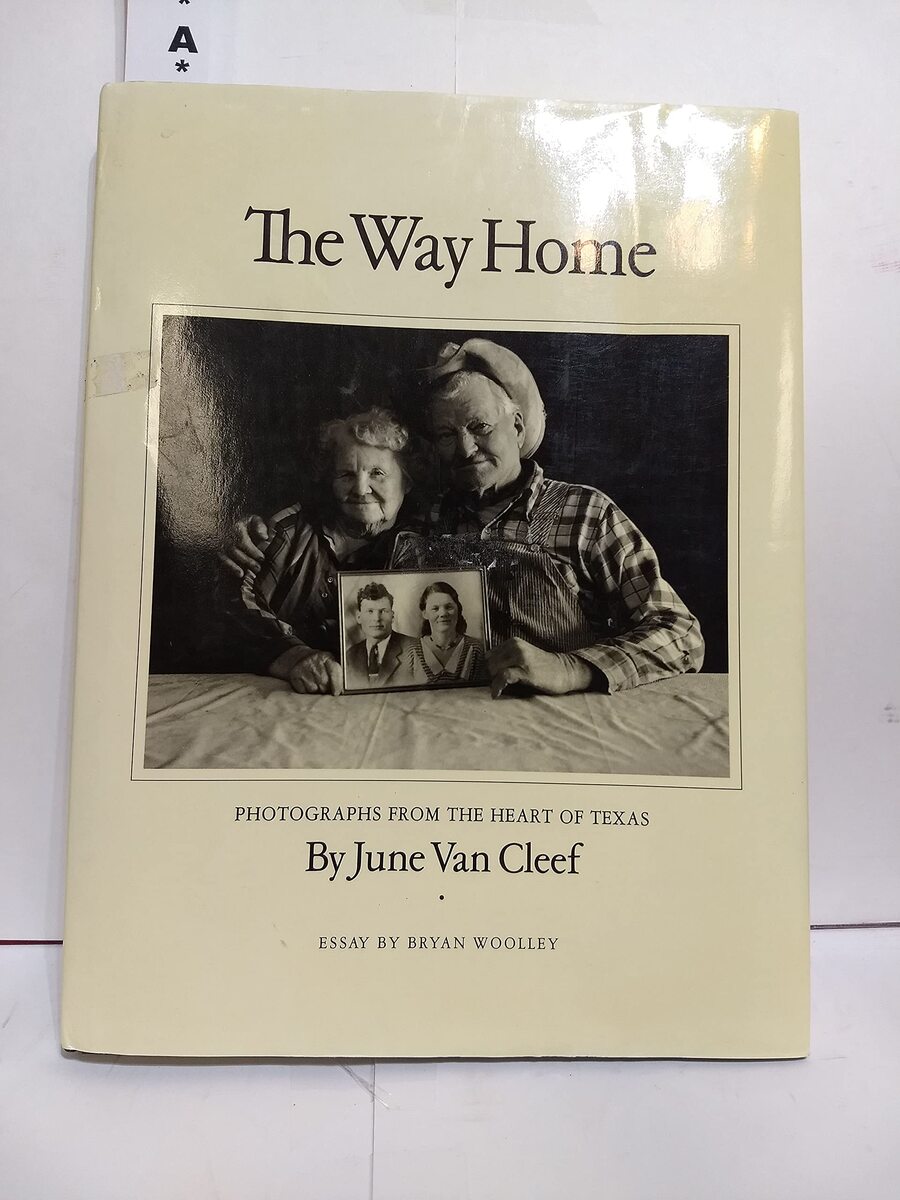 The Way Home: Photographs from the Heart of Texas (Volume 4) (Charles an... - $24.45