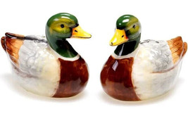 Duck 43849 Lake Life Ceramic 3D Salt &amp; Pepper Set Susan Winget - $22.77