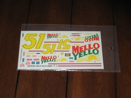 1/24 Revell Vintage NASCAR Waterslide Decals 51 Mello Yello Chevy Days Thunder - £13.61 GBP