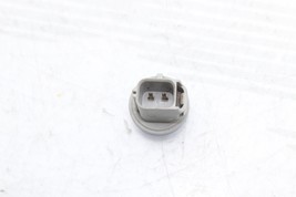 05-18 FORD E-350 BULB SOCKET E5906 image 10