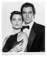 1989s LICENSE TO KILL Timothy Dalton/Carey Lowell original b/w 8x10 port... - $285.40 MXN