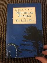 The Lucky One by Nicholas Sparks ~ Trade Paperback - £5.43 GBP