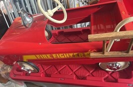 Vintage Pedal Fire Truck Ride On Car Metal Firefighter Toy 42” Red image 8