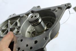 2008-2013 INFINITI G37S COUPE CAMSHAFT VALVE ACCESS COVER CAM SHAFT LEFT M1525 image 11