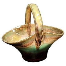 Vintage Charming Small Ceramic Basket - 2Y209 - $134.63
