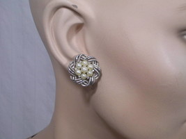 Trifari Silvertone Pearls &amp; Crystals Clip-On Earrings Round Vintage - £17.34 GBP