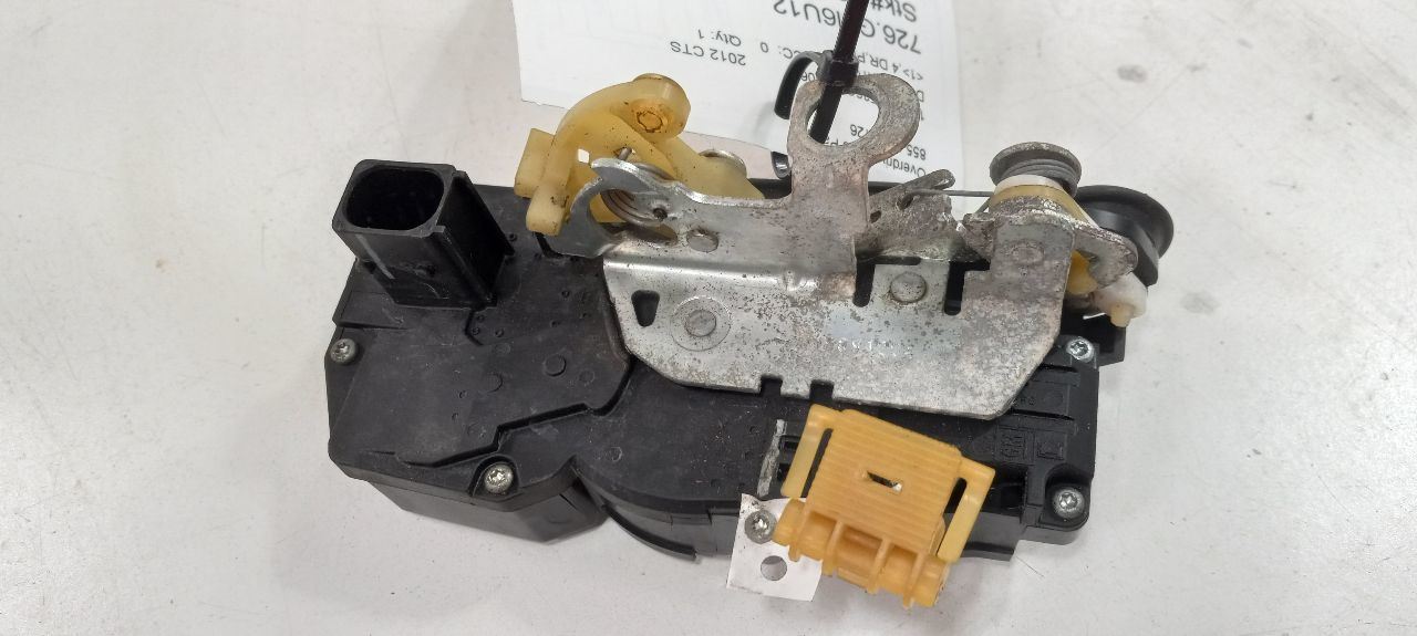Cadillac CTS Door Latch Lock Right Passenger Rear 2010 2011 2012 2013 2014 - $49.79