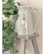 Stoneware Embossed Jug - Duck - $796.57 MXN