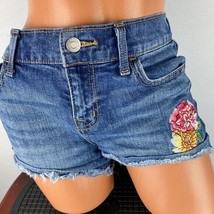 Old Navy Womens 2 Bohemian Embroidered Floral Patch Detail Fringed Jean Shorts 2 - £12.28 GBP