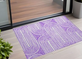 2&#39; X 3&#39; Purple and White Abstract Washable Non Skid Indoor Outdoor Area Rug - $1,136.07 MXN