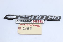 00-06 CHEVROLET SILVERADO 2500 HD DURAMAX DIESEL BADGE Q0857 image 11