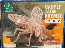 Gadfly Taon Bremse Model Fly Craft *NEW* s1 - $12.99