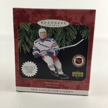 Hallmark Keepsake Ornament Hockey Greats Wayne Gretzky Trading Card Vintage 1997 - £36.61 GBP