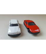 Two Vintage Micro Scale Mini Cars - $153.04 MXN