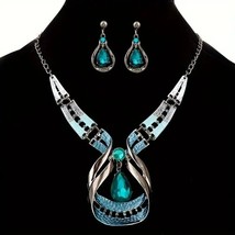 Fashion Costume Jewelry Necklace and Earring Set Blue Silver Water Drop Pendent - $12.86