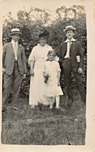 Multi Generazione Famiglia IN Nuovo York-Period DRESS-1910s Vero Foto Cartolina - £5.83 GBP