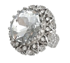 Beautiful Fashion Vintage Design Clear Crystal Silver Stretch Cocktail Ring - $38.22