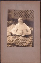 Harry Cadwalader Cabinet Photo of Infant - Philadelphia, PA - £13.51 GBP