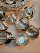 Punch Bowl Silver Plated on Pedestal with 20 Cups & Ladle Oneida image 15