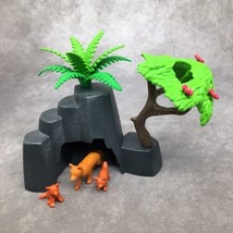 Playmobil Fox w/ Babies & Den-Rock w/Fern & Tree-Animals & Landscape - $9.79