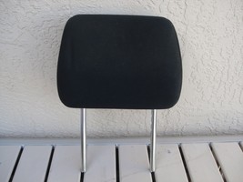2004 2005 2006 TOYOTA SCION XB OEM FRONT SEAT HEADREST HEAD REST - $837.85 MXN