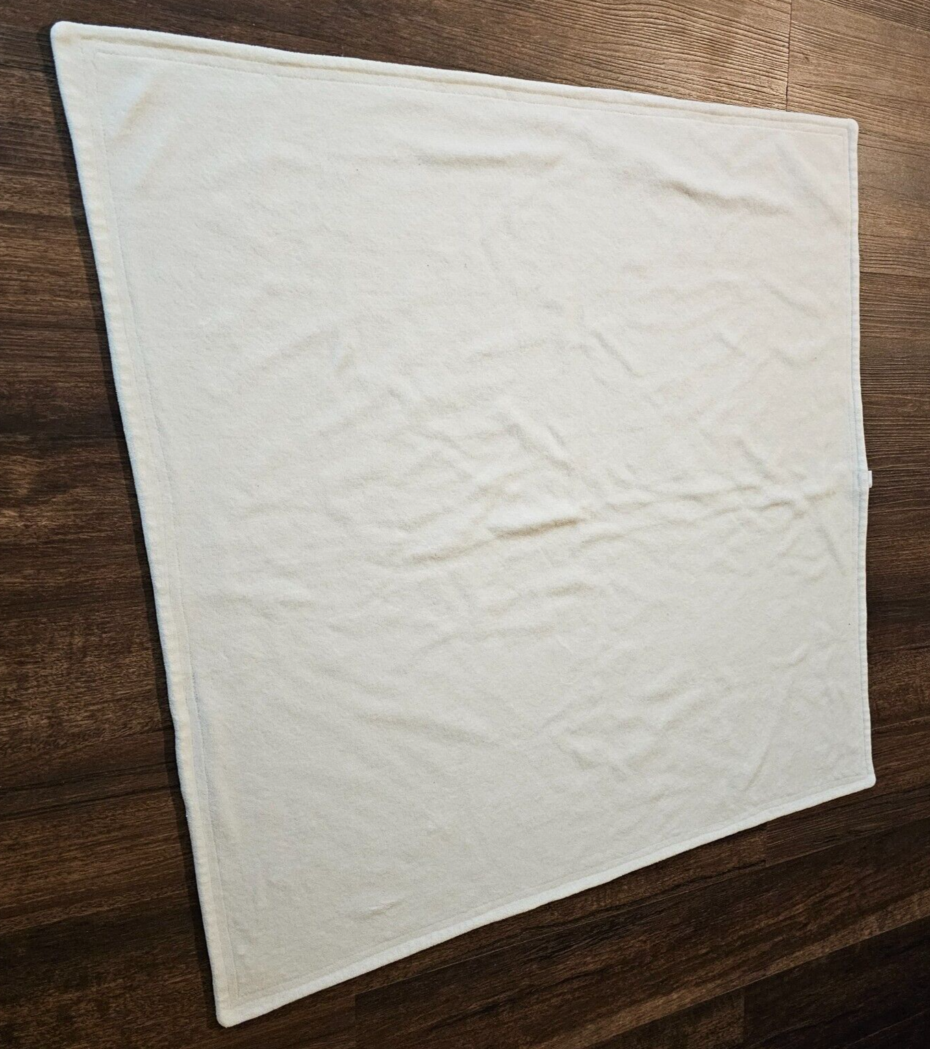 Primary image for Vintage Baby Gap 2003 White Velour Velvet Blanket Cotton Polyester Blend 30x30"