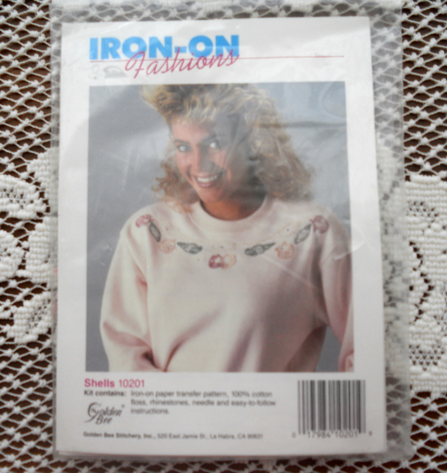 Golden Bee Iron On Fashions Shells Embroidery Kit No. 10201 - Shells Embroidery - $11.99