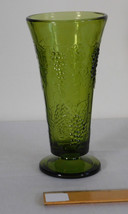 Vintage Indiana Glass 1970s Avocado Green Harvest Grape 7 1/2 Inch Footed Vase - £11.99 GBP