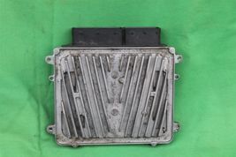 Mercedes Engine Control Unit Module ECU ECM DME 2721533291 A-272-153-32-91 image 4