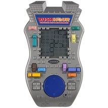 Rush Hour The Original Traffic Jam Puzzle Game - Radica 2001 - $143.52 MXN
