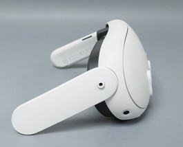 Meta Quest 3 128GB VR Headset ONLY - White image 5