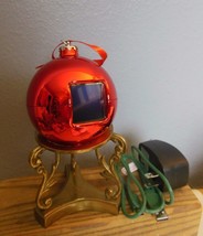 Digital Photo Display Ornament Brookstone Red Still in Box Complete 3&quot; - $15.84