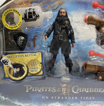 On Stranger Tides Battle Pack Lot De Combat Blackbeard Pirates of the Caribbean - £28.85 GBP